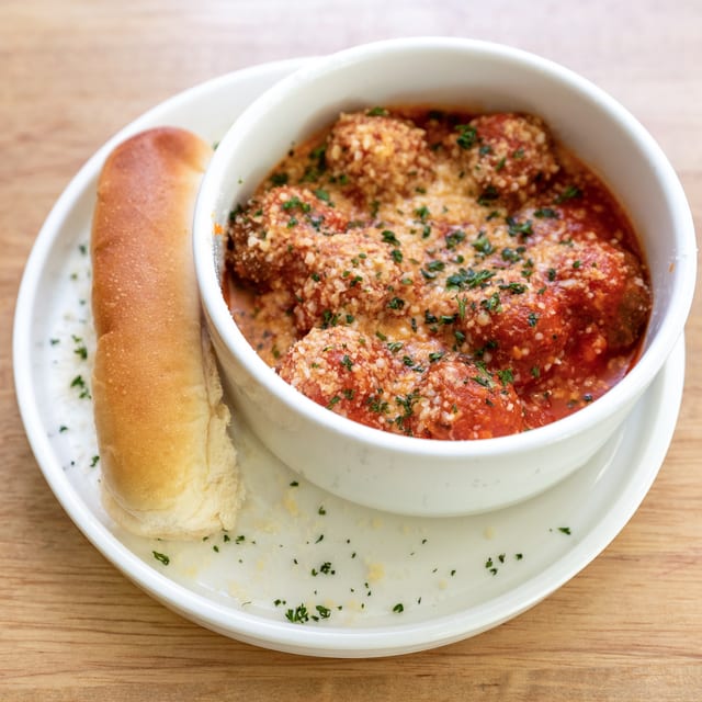 Polpette Al Sugo Della Casa.