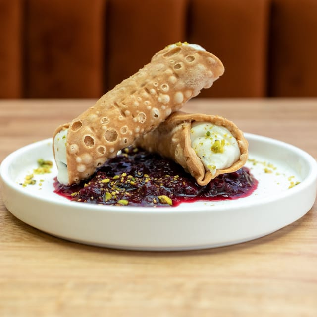 Cannolo.